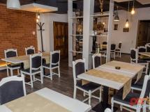 Vine Summer Garden And Grill 32