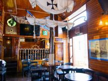 Columbus Cafe Galerie Local 2