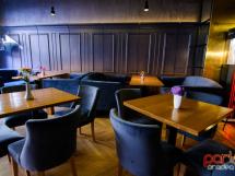 Ra Cafe Galerie Local 10