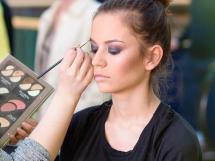 Make Up Cosmo Beauty School 627