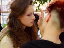 Make Up Cosmo Beauty School 678