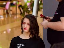 Make Up Cosmo Beauty School 697