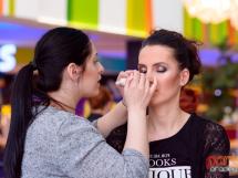 Make Up Cosmo Beauty School 724