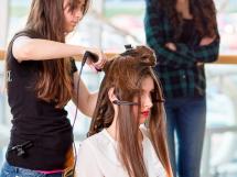 Make Up Cosmo Beauty School 734