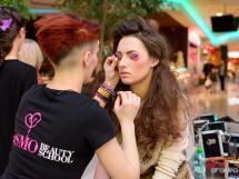 Make Up Cosmo Beauty School 737