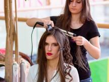 Make Up Cosmo Beauty School 738