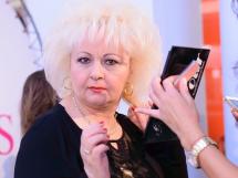 Make Up Cosmo Beauty School 550