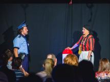 Spectacol De Teatru In Urban 30