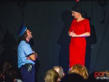 Spectacol De Teatru In Urban 43