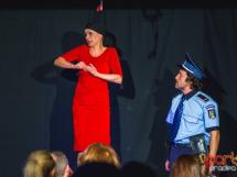 Spectacol De Teatru In Urban 44