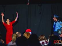 Spectacol De Teatru In Urban 65