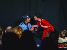 Spectacol De Teatru In Urban 68