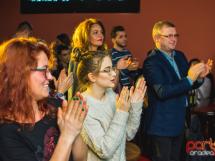 Spectacol De Teatru In Urban 71