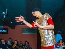 Spectacol De Teatru In Urban 9