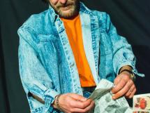 Comedia Romantica Buletinista 87